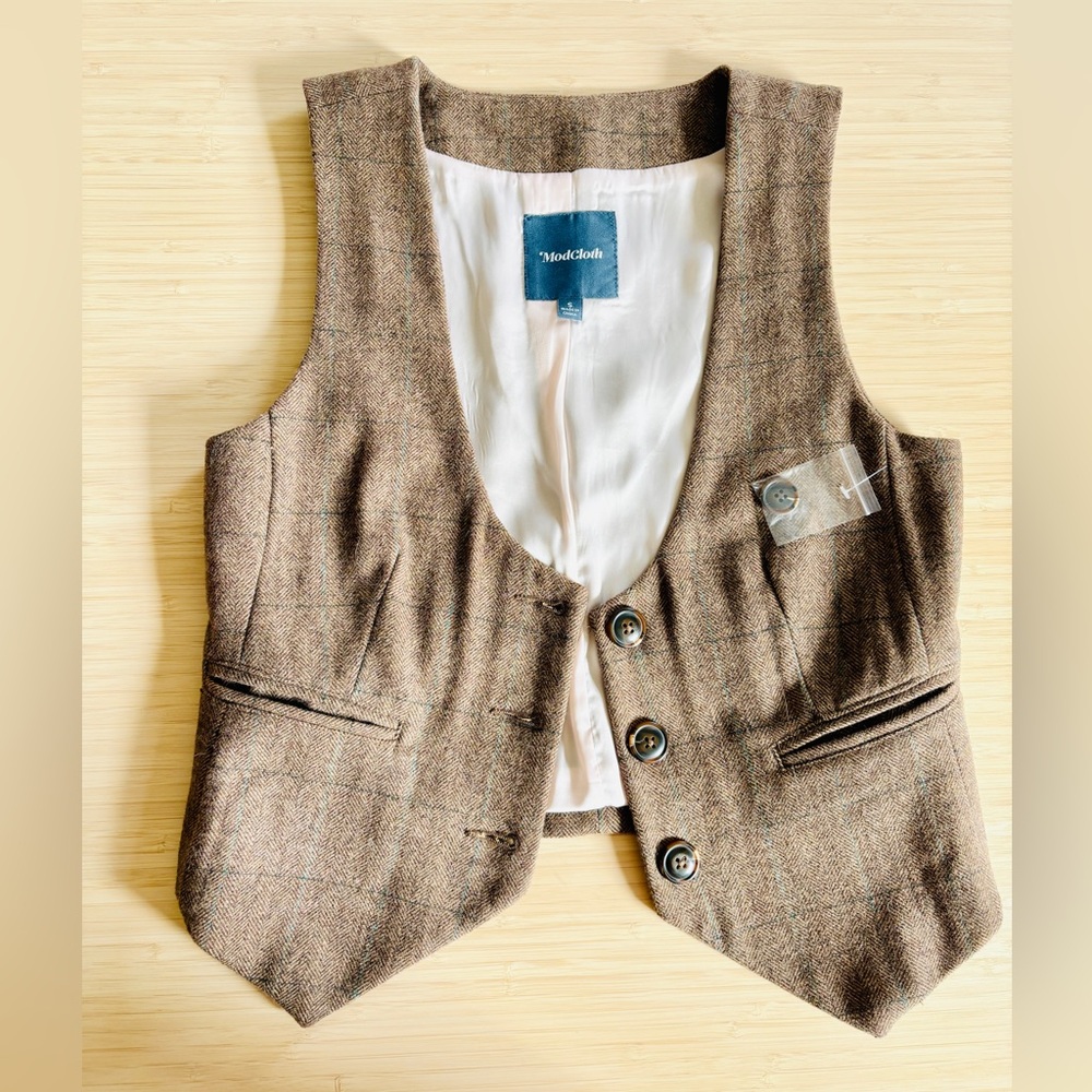 NWOT Modcloth Brown Plaid Vest